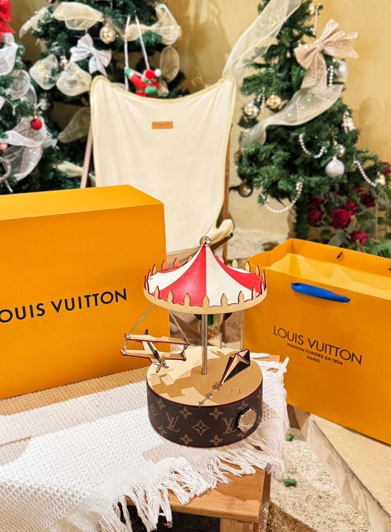 Tailored Louis Vuitton Music Boxes 268312