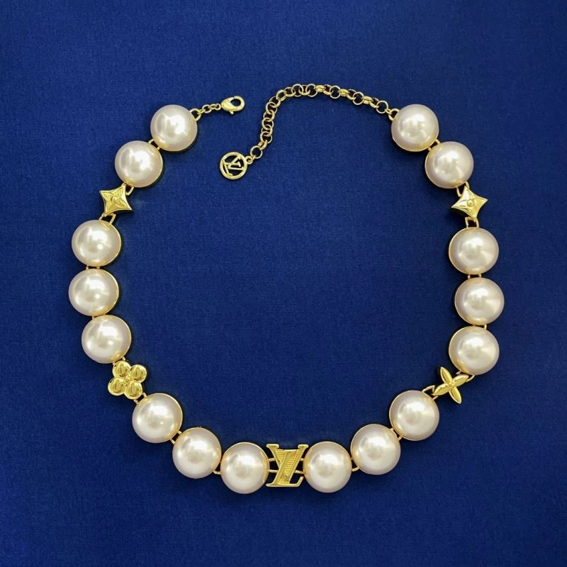 Louis Vuitton Necklaces MultiPurpose 251356