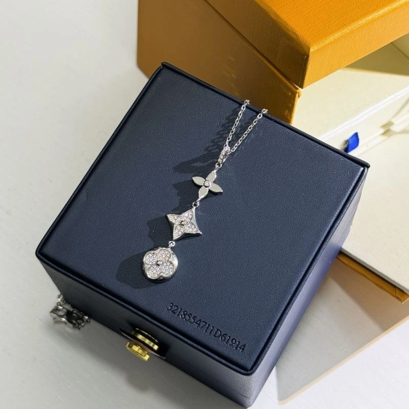 Sustainable Louis Vuitton Necklaces 251364