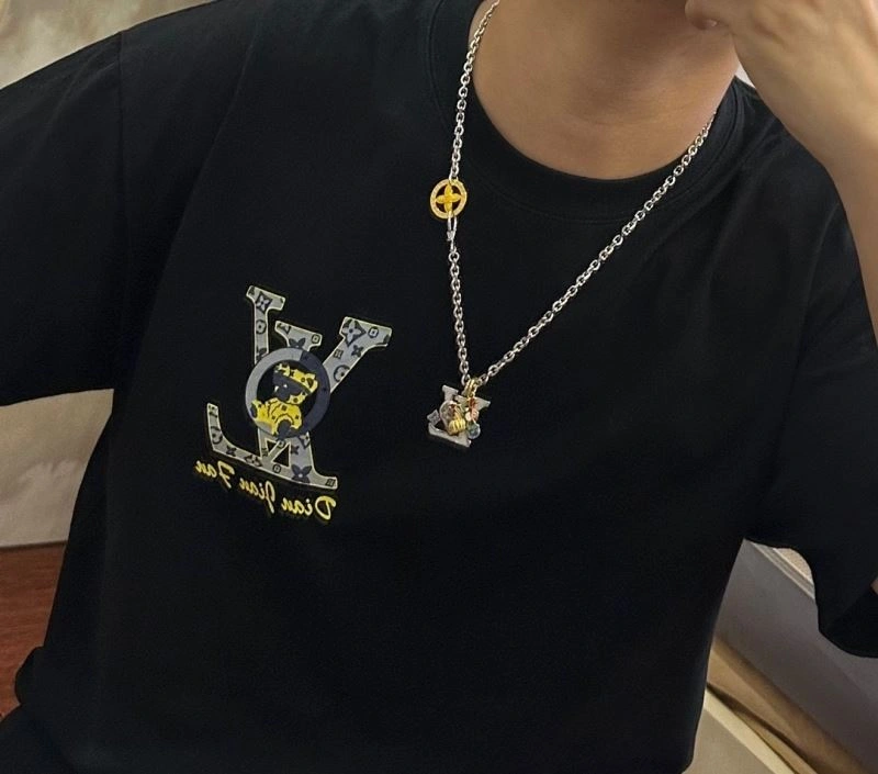 Efficient Louis Vuitton Necklaces 251378