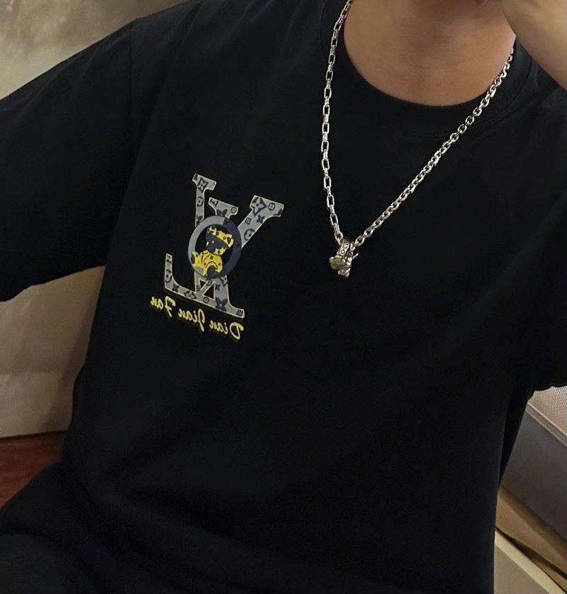 Louis Vuitton Necklaces Timeless 251372