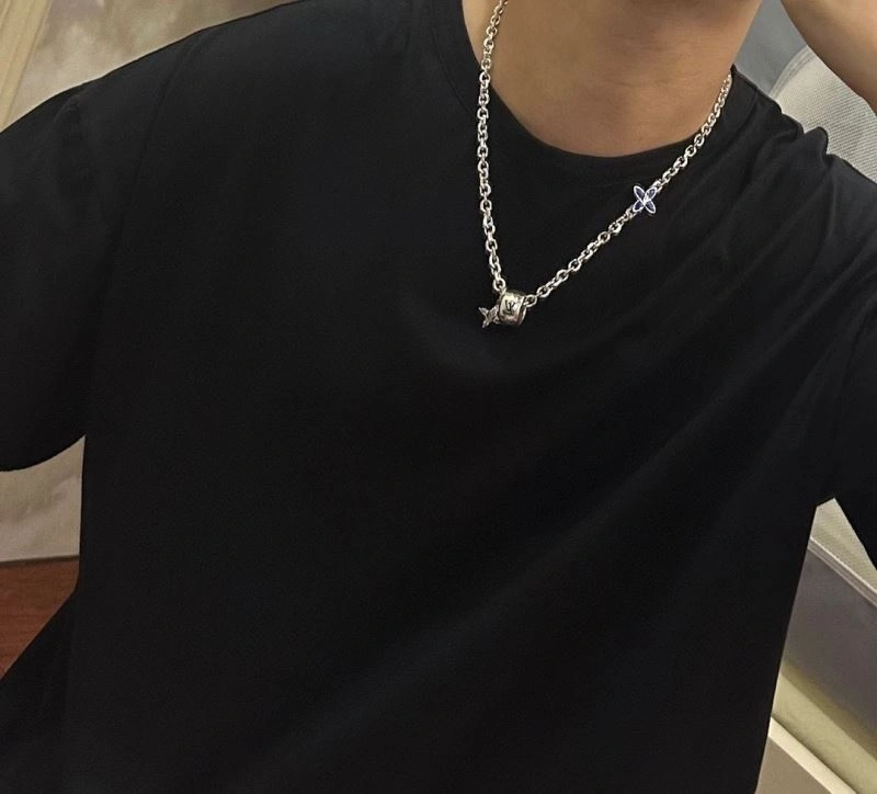 Louis Vuitton Necklaces Timeless 251362