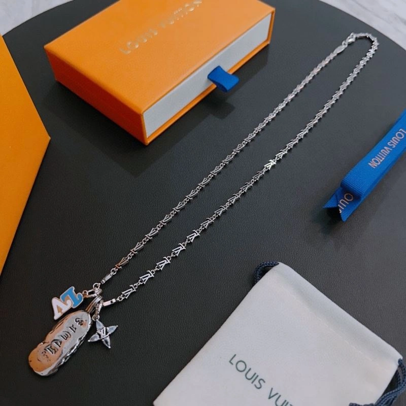 Louis Vuitton Necklaces Unisex 251383