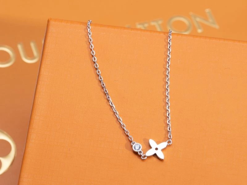 Louis Vuitton Necklaces WeatherProof 251369