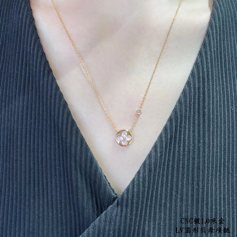 Louis Vuitton Necklaces OnTrend 251385