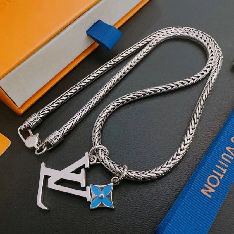 Louis Vuitton Necklaces StreetReady 251379