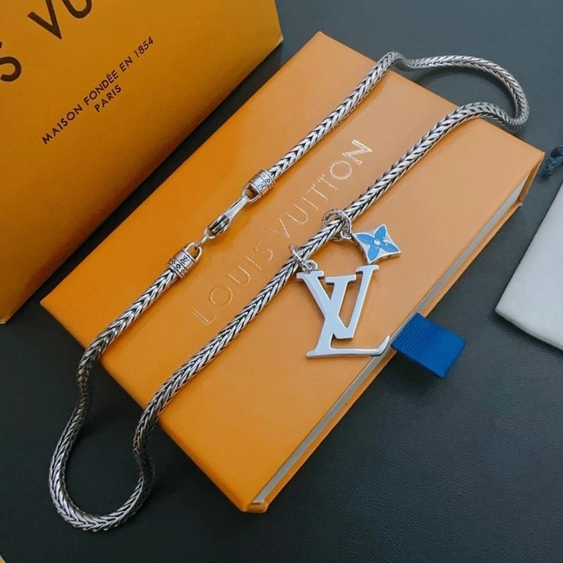 Louis Vuitton Necklaces StreetReady 251379