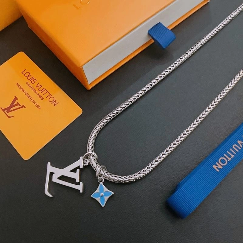 Louis Vuitton Necklaces StreetReady 251379