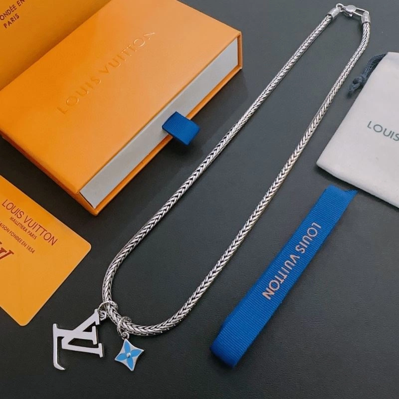 Louis Vuitton Necklaces StreetReady 251379