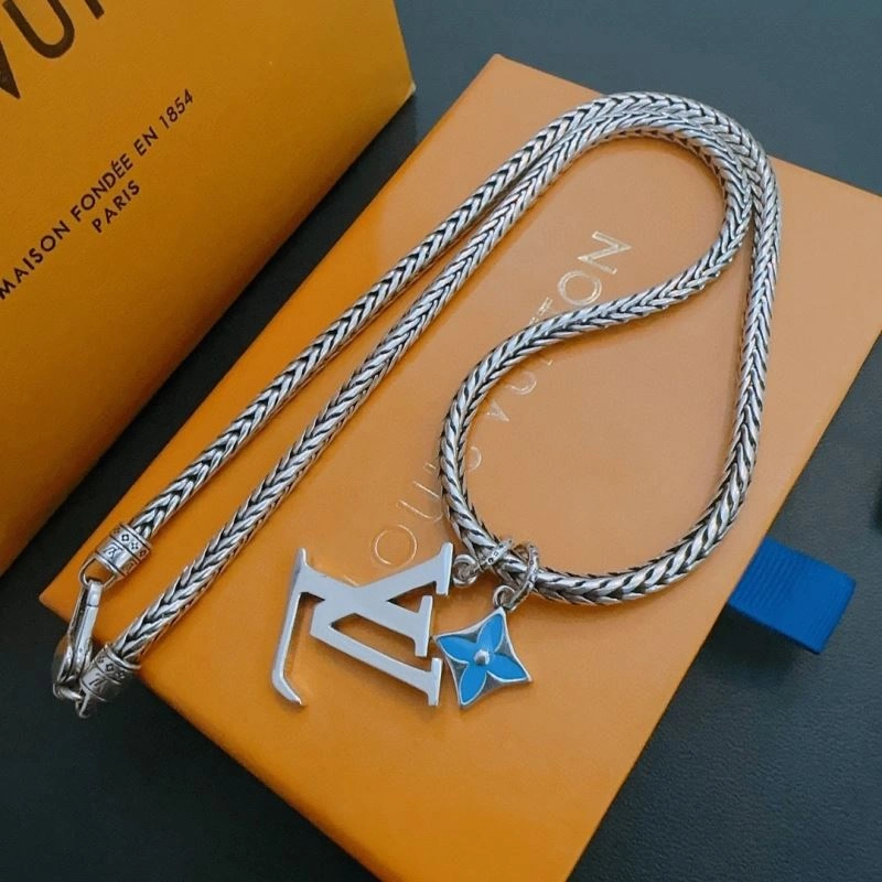 Louis Vuitton Necklaces StreetReady 251379