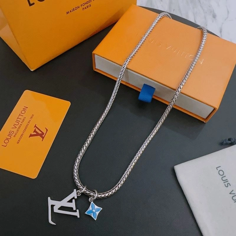 Louis Vuitton Necklaces StreetReady 251379