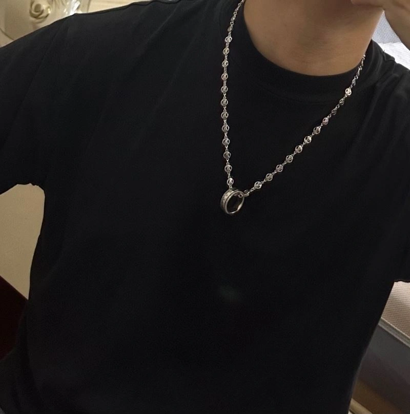 Louis Vuitton Necklaces AllSeason 251377