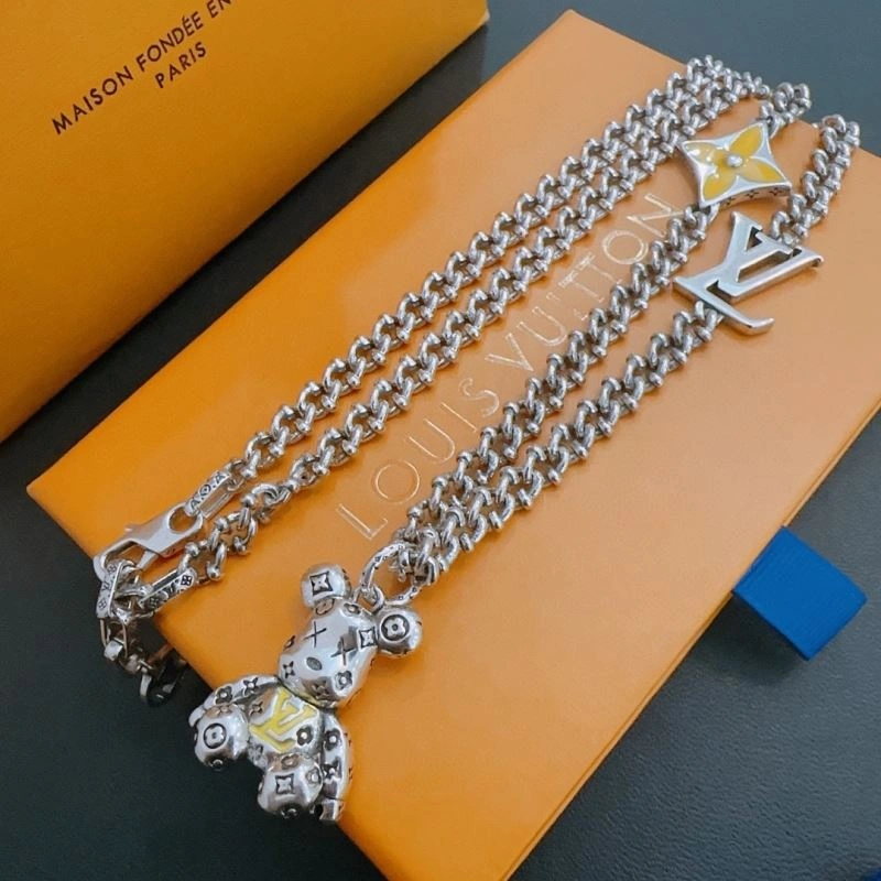 Louis Vuitton Necklaces FreshLook 251374