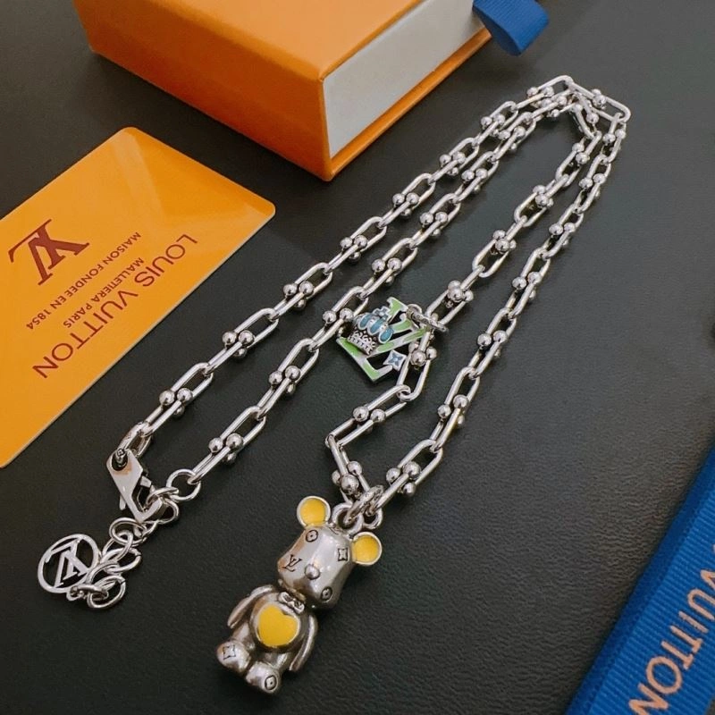 Louis Vuitton Necklaces Sophisticated 251388