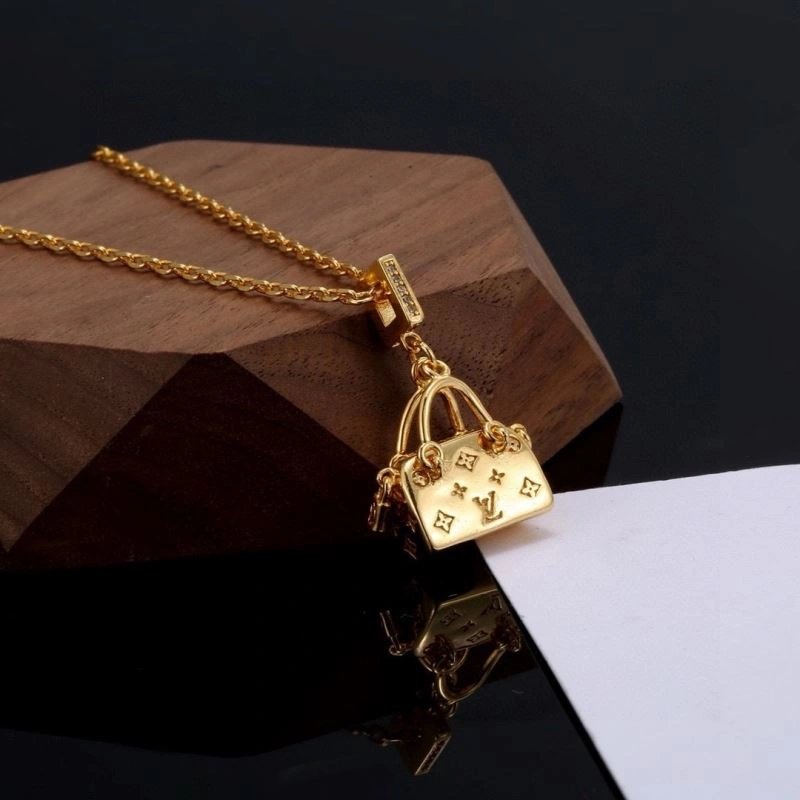 Affordable Louis Vuitton Necklaces 251354