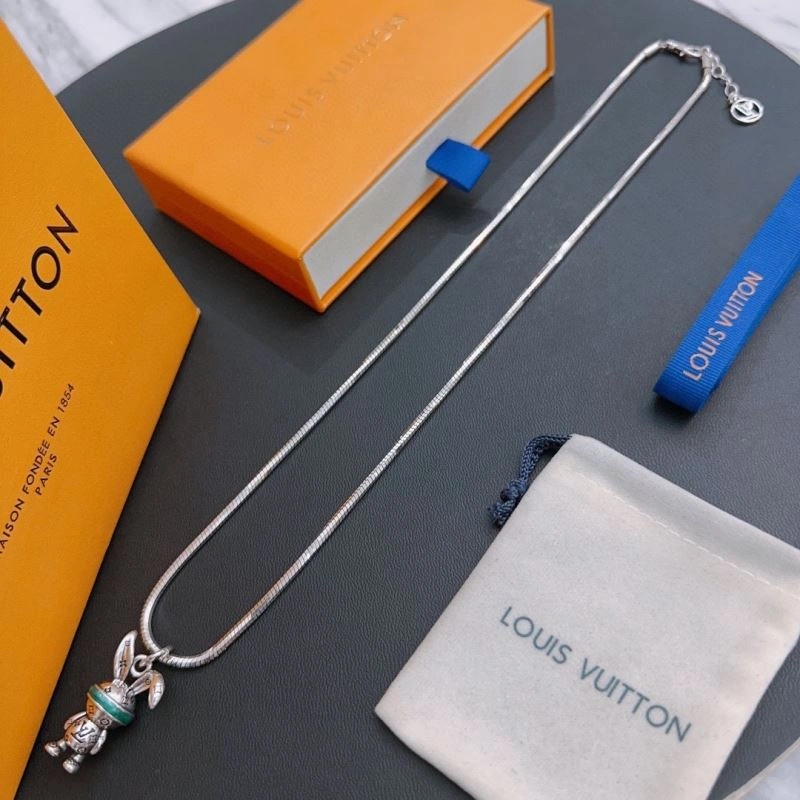 Louis Vuitton Necklaces SmartChoice 251381