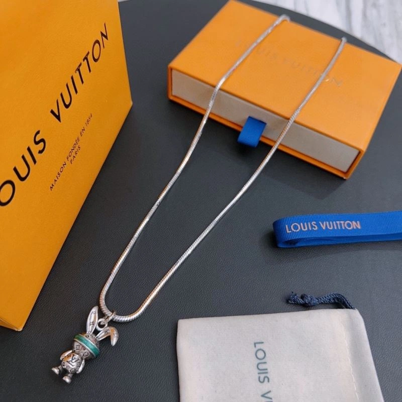 Louis Vuitton Necklaces SmartChoice 251381