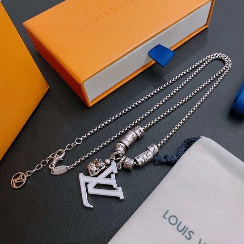 Louis Vuitton Necklaces Chic 251387