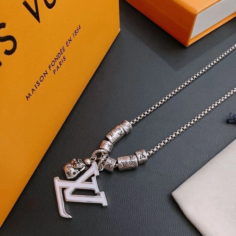 Louis Vuitton Necklaces Chic 251387