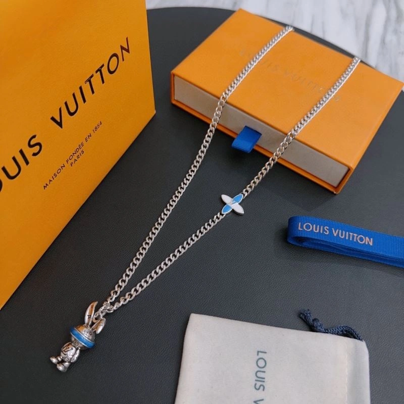GoodFit Louis Vuitton Necklaces 251370