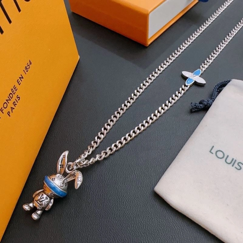 GoodFit Louis Vuitton Necklaces 251370