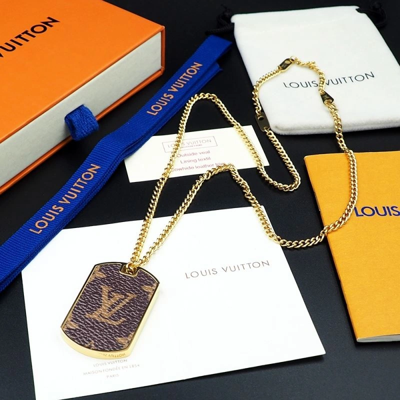 Trendy Louis Vuitton Necklaces 251240