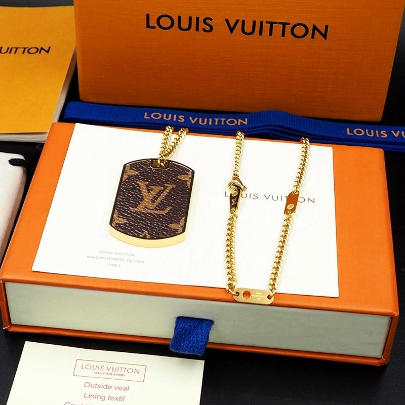Trendy Louis Vuitton Necklaces 251240