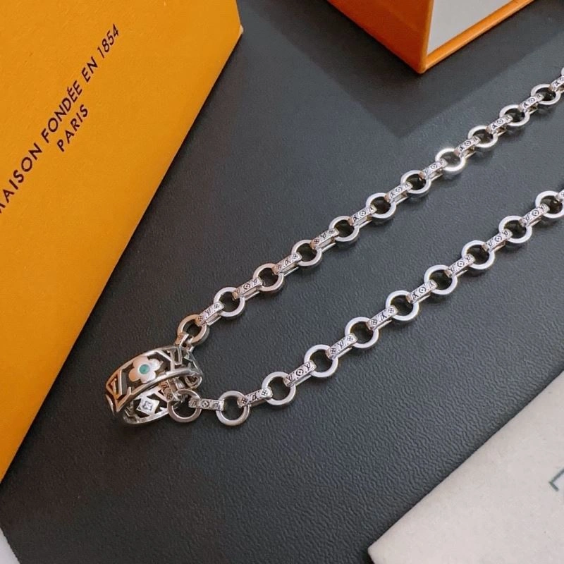 SportInspired Louis Vuitton Necklaces 251239