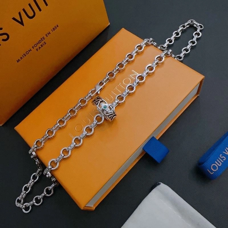 SportInspired Louis Vuitton Necklaces 251239