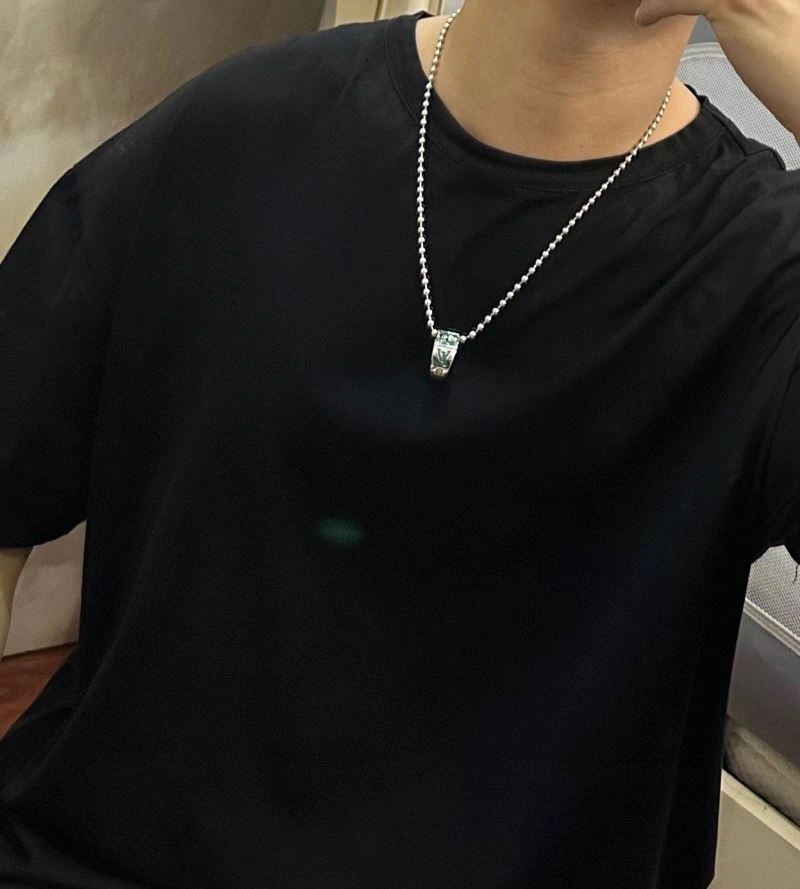 Louis Vuitton Necklaces Reliable 251253