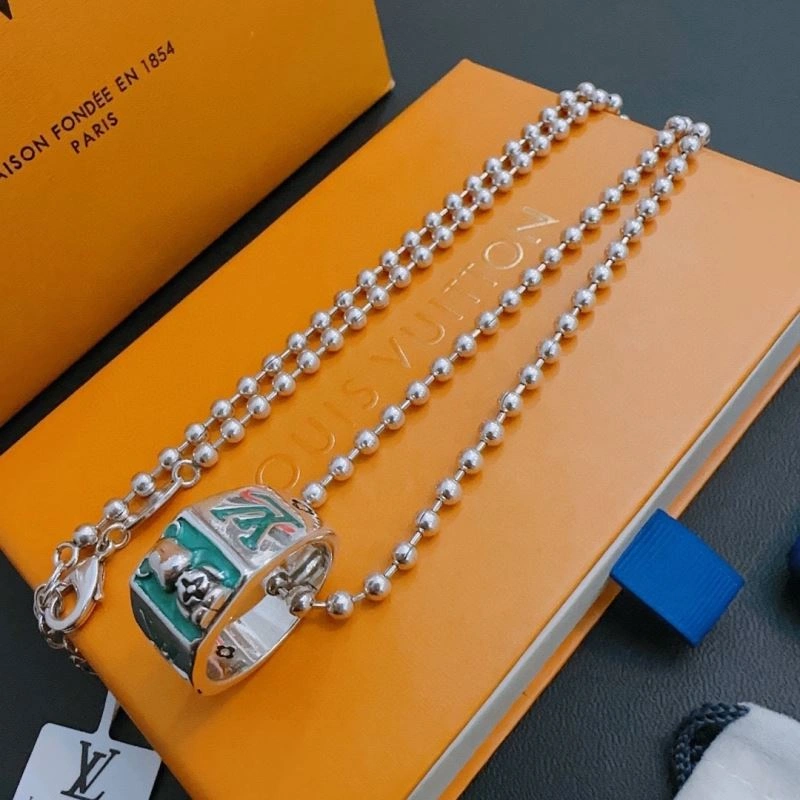 Louis Vuitton Necklaces Reliable 251253