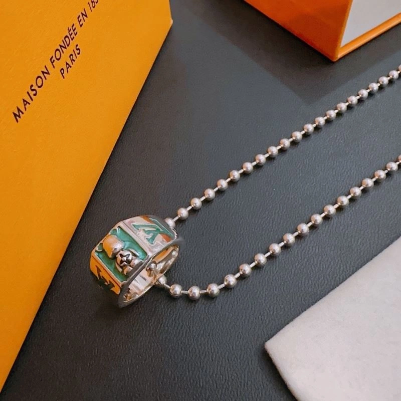 Louis Vuitton Necklaces Reliable 251253