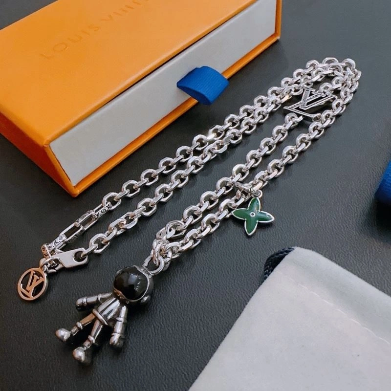 Louis Vuitton Necklaces UrbanStyle 251263
