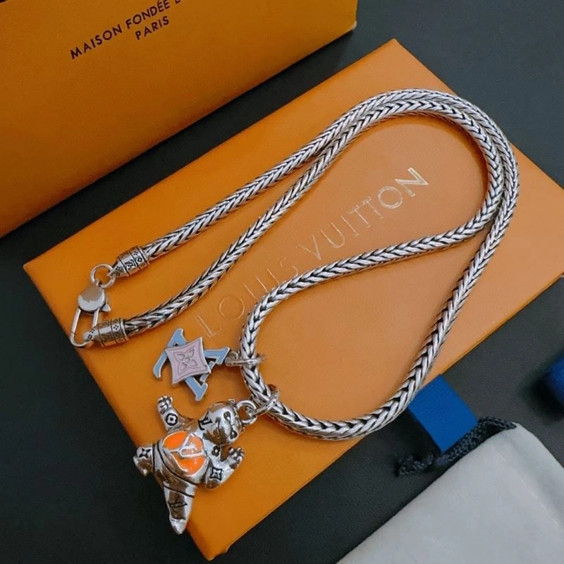 Upgraded Louis Vuitton Necklaces 251260