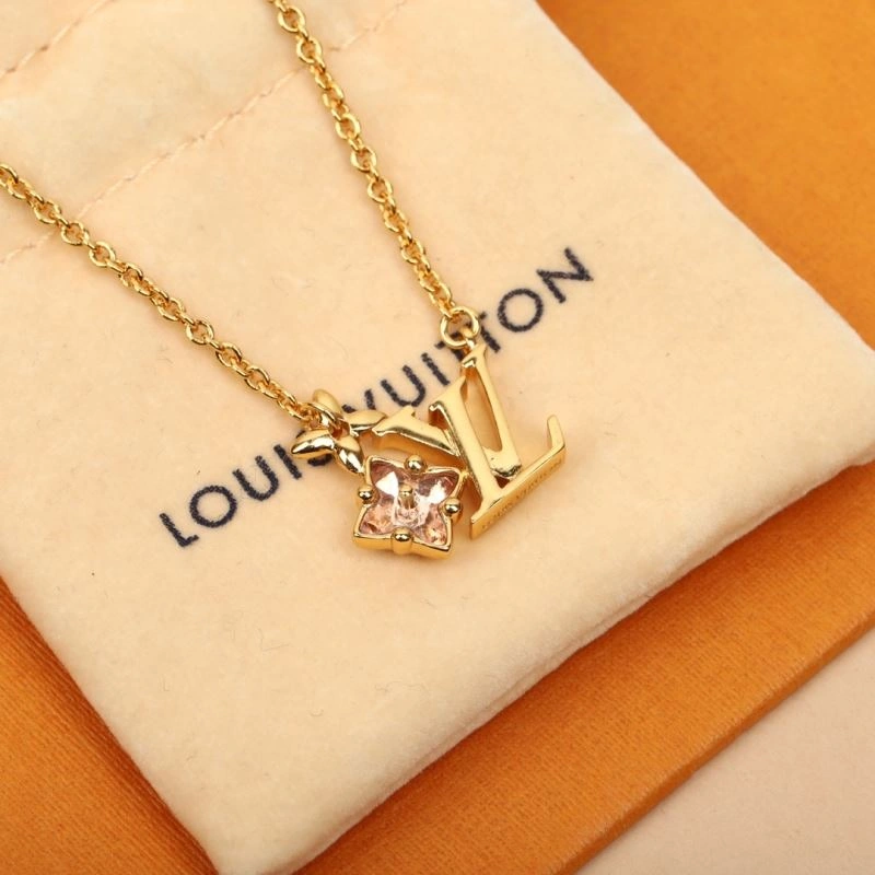 Louis Vuitton Necklaces MultiPurpose 251248