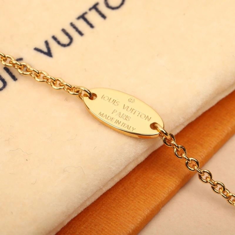 Louis Vuitton Necklaces MultiPurpose 251248
