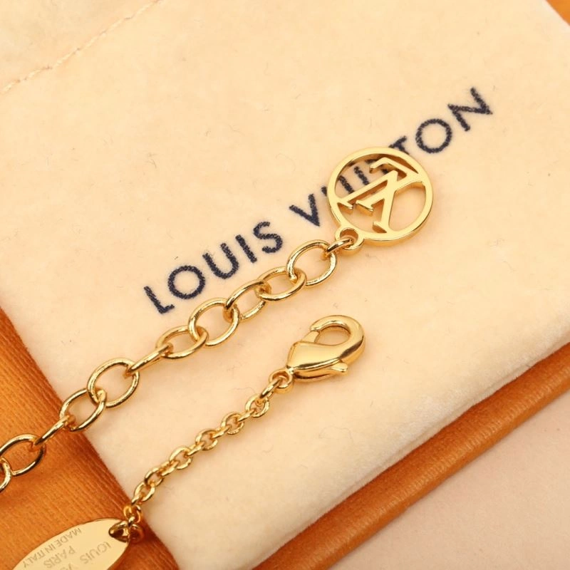 Louis Vuitton Necklaces MultiPurpose 251248