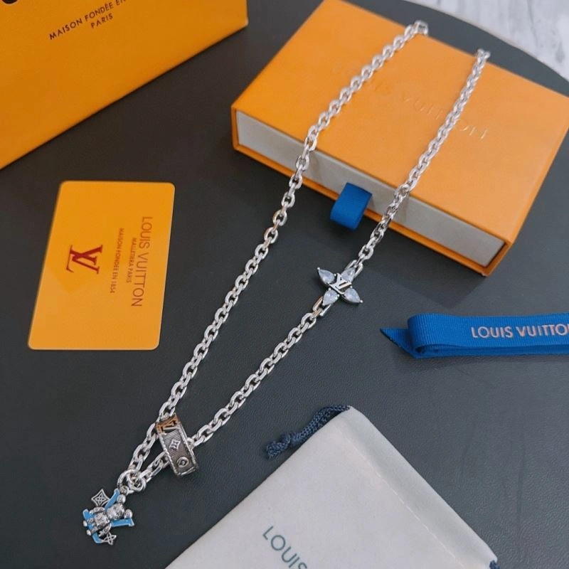 Louis Vuitton Necklaces Affordable 251234