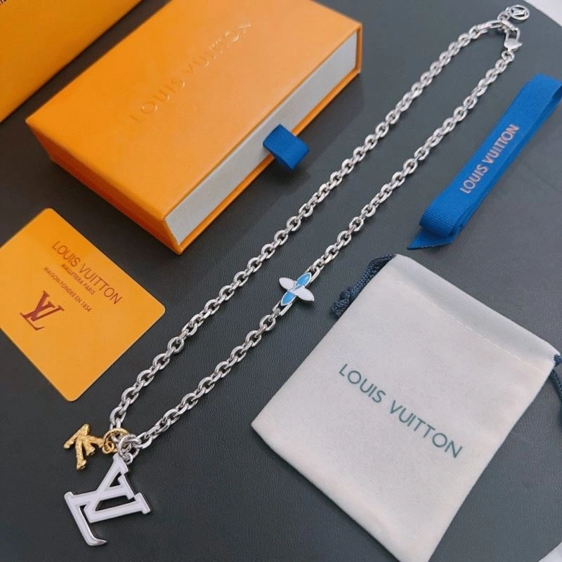 SunProtective Louis Vuitton Necklaces 251233