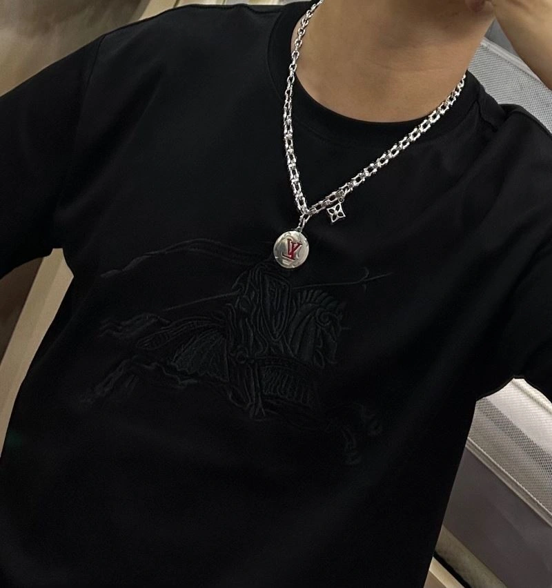 Louis Vuitton Necklaces StreetReady 251231