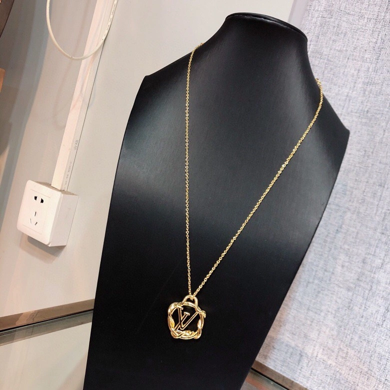 Louis Vuitton Necklaces EasyCare 251227