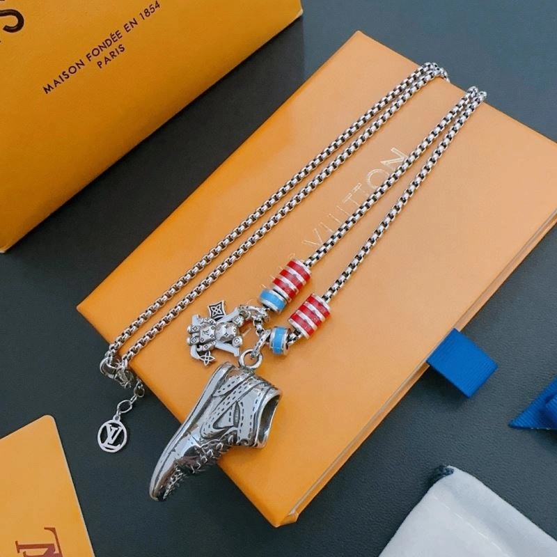 OdorResistant Louis Vuitton Necklaces 251225