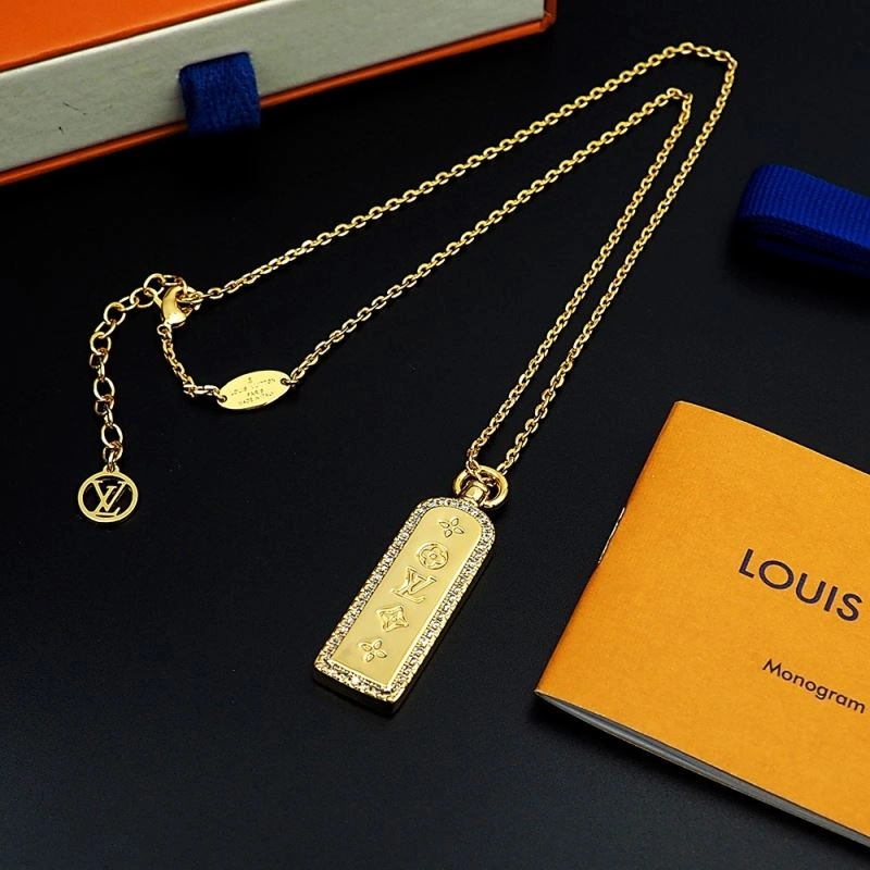 Colorful Louis Vuitton Necklaces 251224