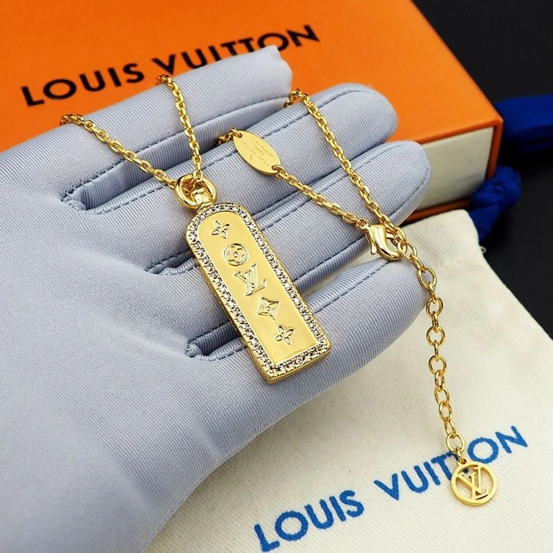 Colorful Louis Vuitton Necklaces 251224