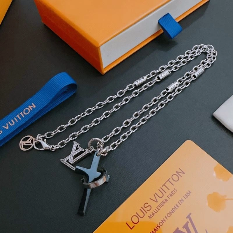 Cozy Louis Vuitton Necklaces 251208