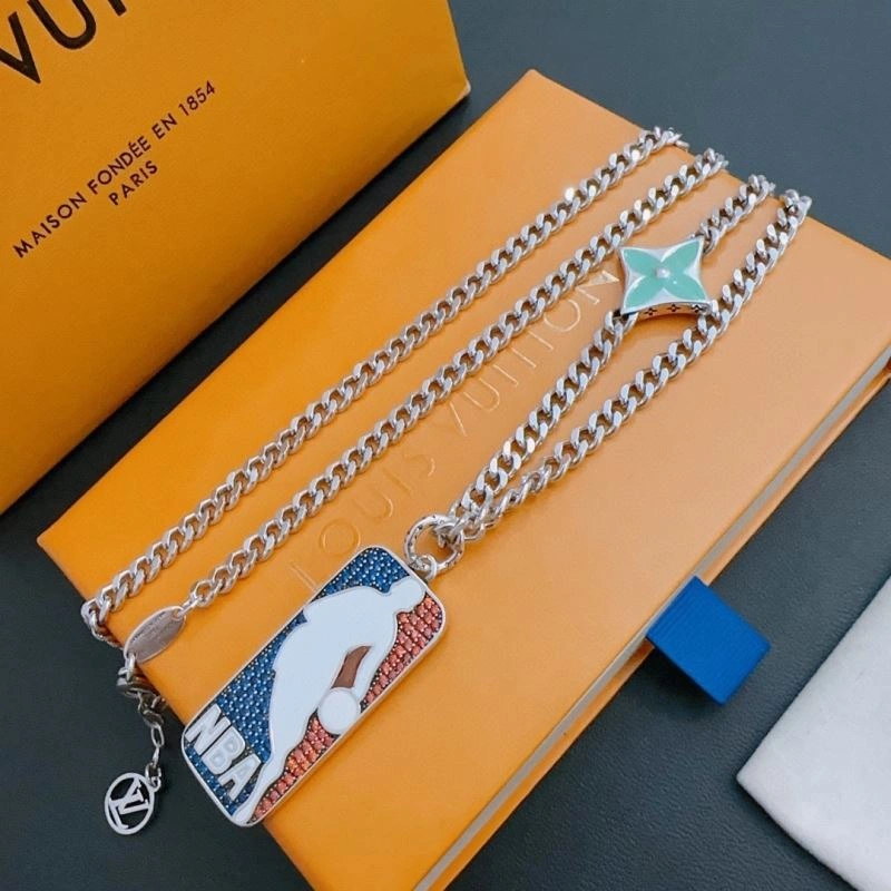 Unique Louis Vuitton Necklaces 251204