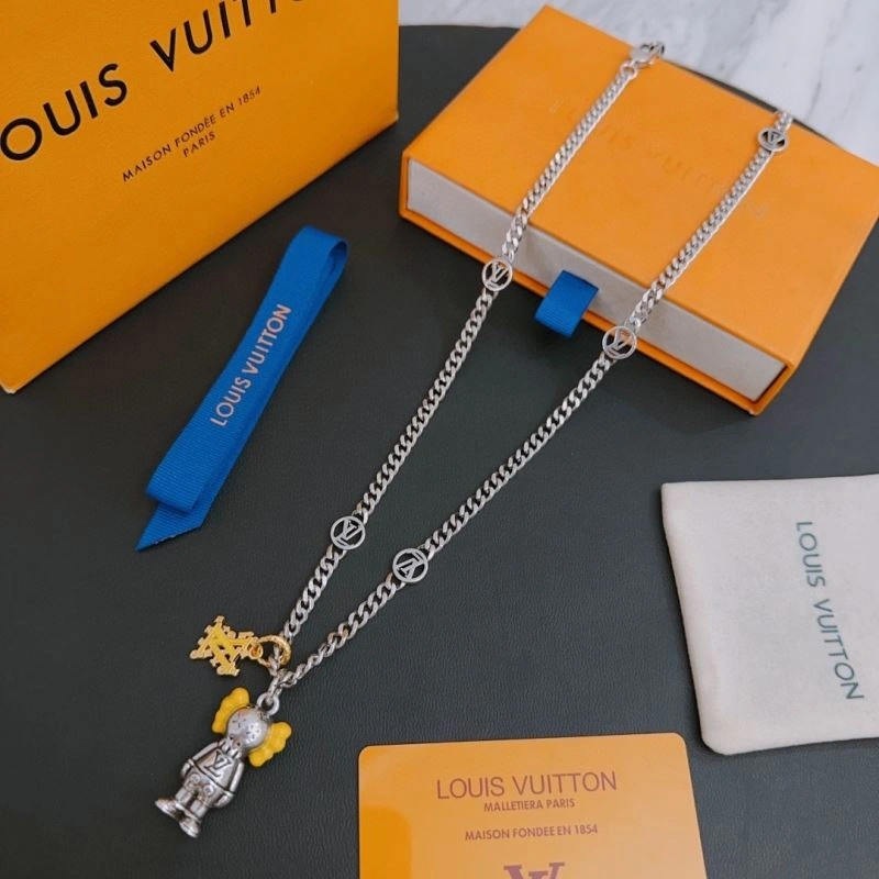 Durable Louis Vuitton Necklaces 251198