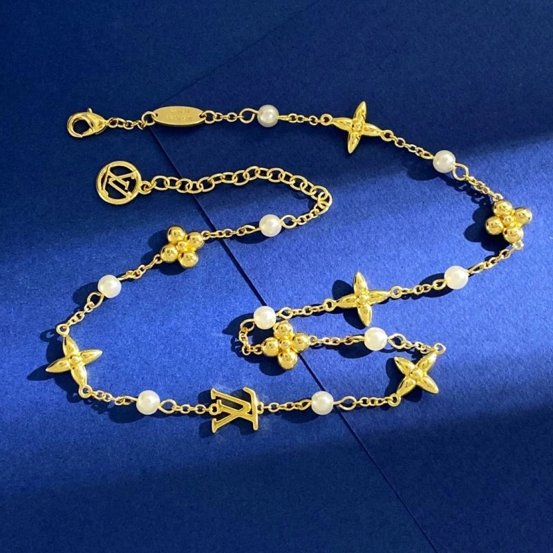 GoAnywhere Louis Vuitton Necklaces 251212