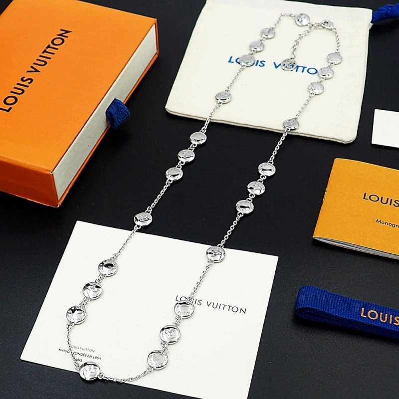 Refined Louis Vuitton Necklaces 251199