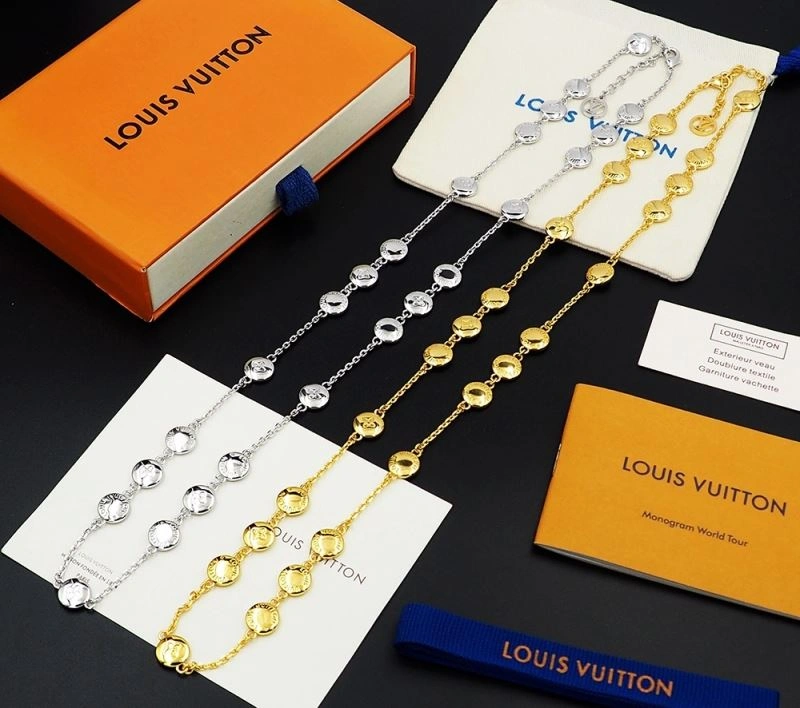 Refined Louis Vuitton Necklaces 251199
